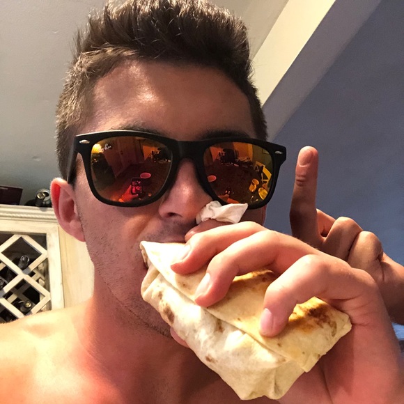 Meet your Posher, Dean - Picture 1 of 1